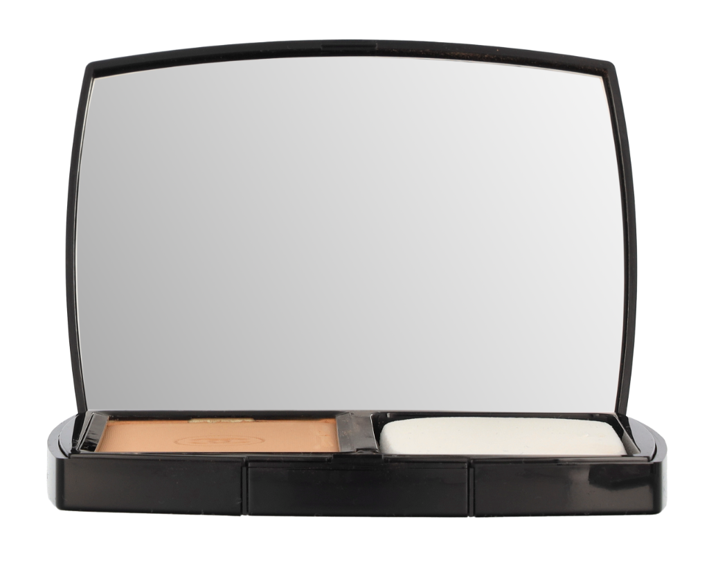 Chanel Ultra Le Teint Flawless Finish Compact Foundation