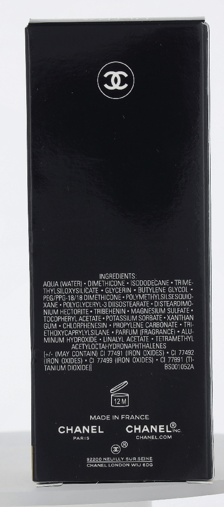 Chanel Ultra Le Teint Flawless Finish Fluid Foundation